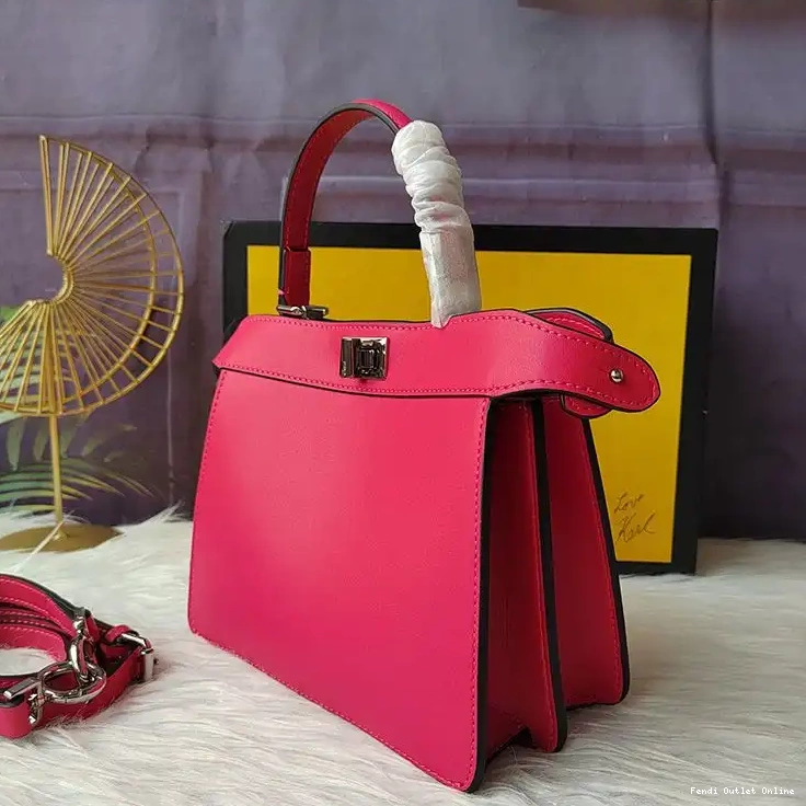 ISeeU Rose In Fendi Peekaboo Petite Leather Nappa Bag 0630